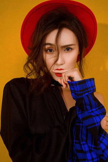 闫佳颖 Jiaying Yan