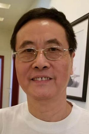 杨卫